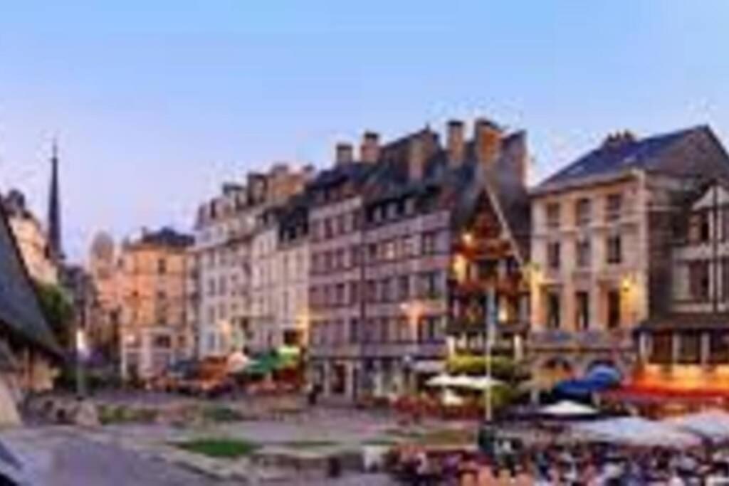 Sous Les Nuages Lejlighed Rouen Eksteriør billede